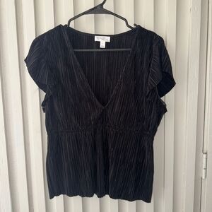 Black Ribbed V-Neck Top